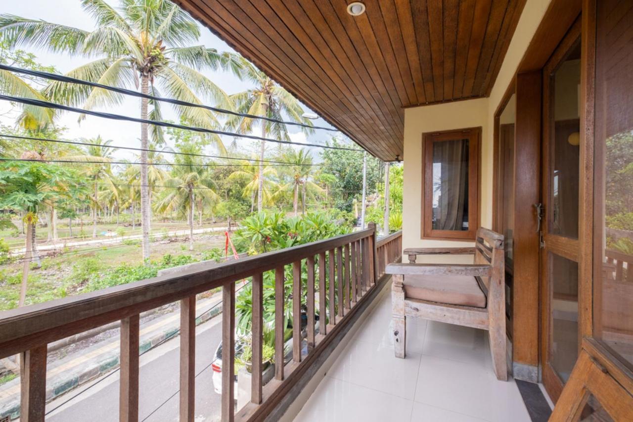 The Point Surfcamp Bali Hotel Pulukan Eksteriør billede
