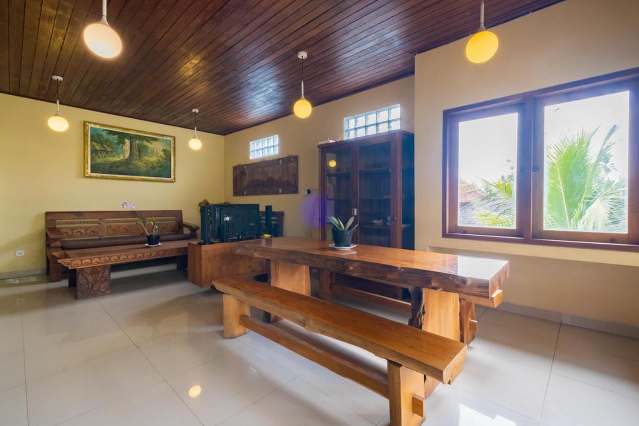 The Point Surfcamp Bali Hotel Pulukan Eksteriør billede
