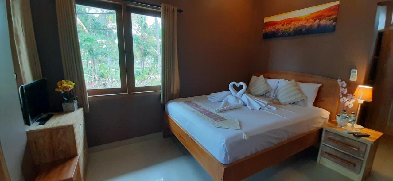 The Point Surfcamp Bali Hotel Pulukan Eksteriør billede
