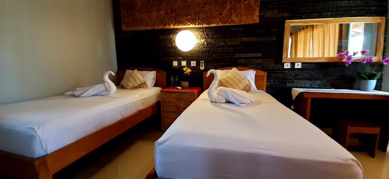 The Point Surfcamp Bali Hotel Pulukan Eksteriør billede